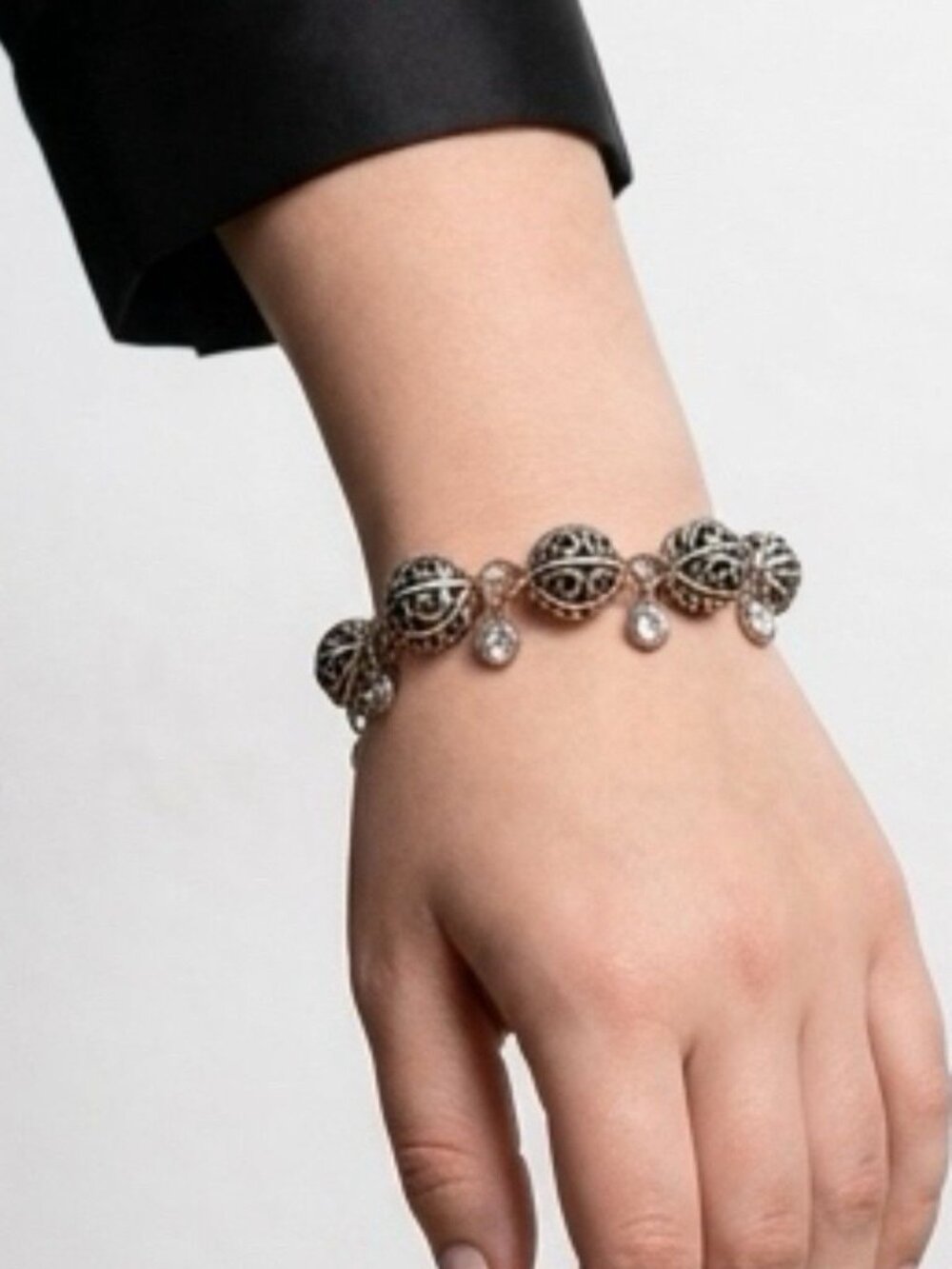 BRIGHTON Silver Ball & Crystal Bead Bracelet 9"